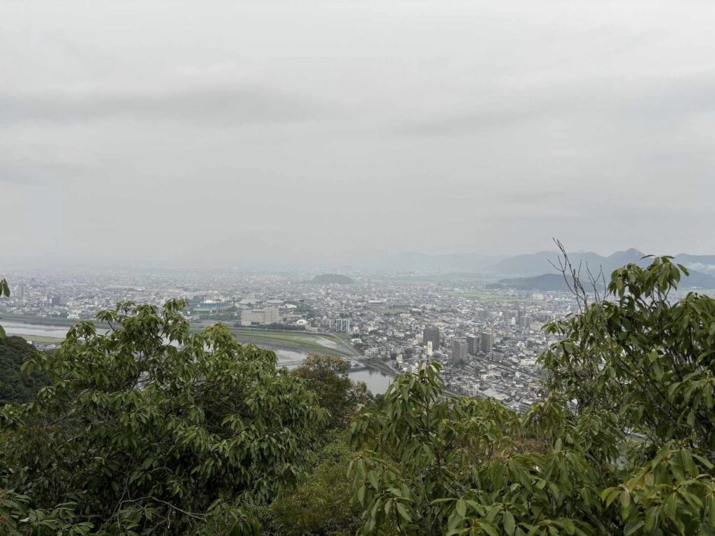 『兄貴と経営談義の登山』