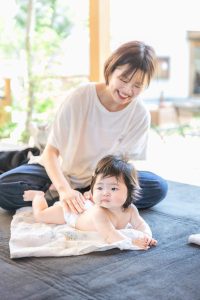 【暮らしの学校】ベビーマッサージ教室 全3回コース