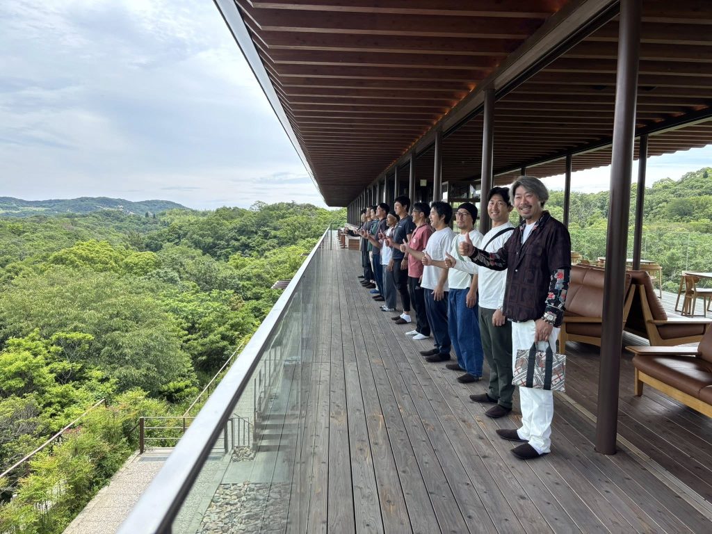 『匠達と旅行』