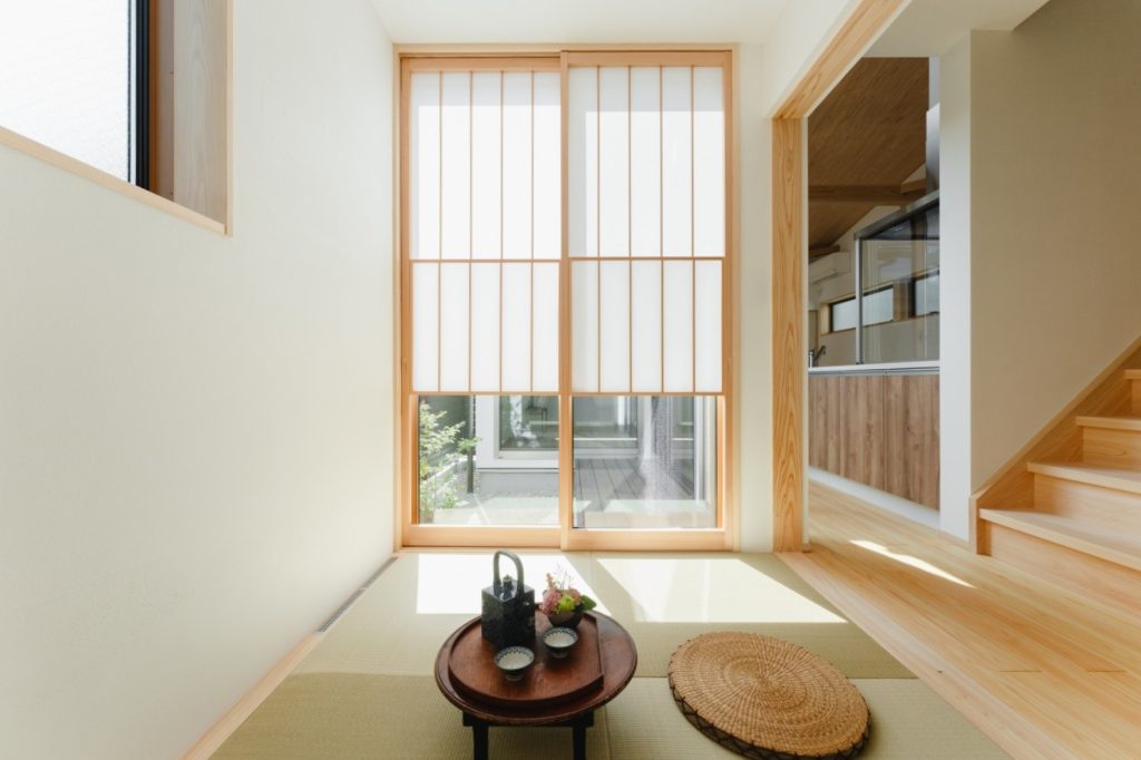 まちの中の、やわらぎの静居