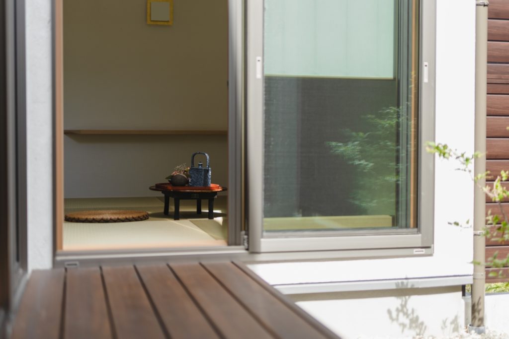 まちの中の、やわらぎの静居