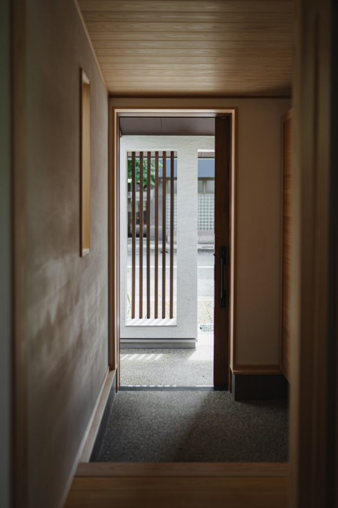 まちの中の、やわらぎの静居